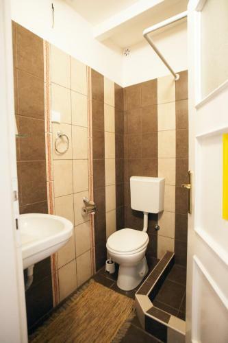 Hostal Ana Guesthouse