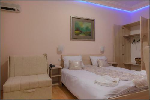 Hostal Olympic Residence Hotel