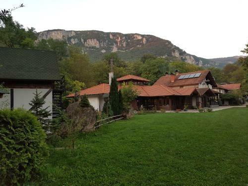 Bed & Breakfast Vodopad Lisine