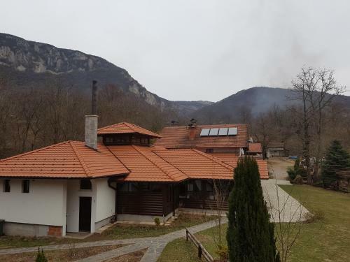 Bed & Breakfast Vodopad Lisine