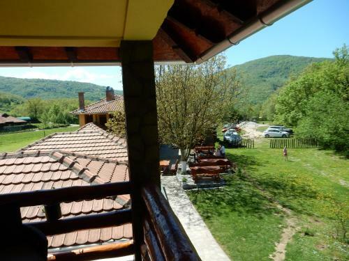 Bed & Breakfast Apartments Izvor Lisine