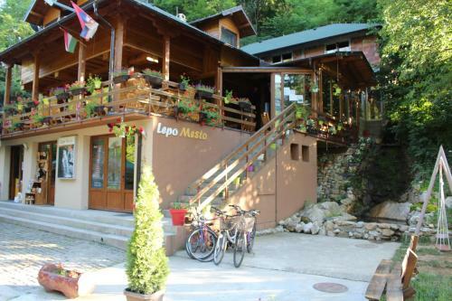 Motel Lepo Mesto