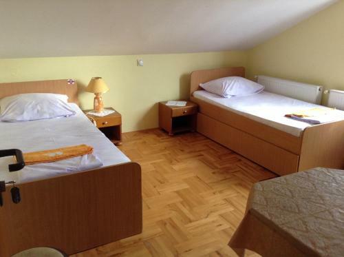 Apartamentos Pansion Velickovic