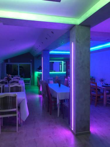 Hostal Guesthouse Rebel