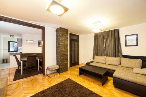 Apartments Neivado