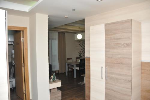 Apartments Petrovi?