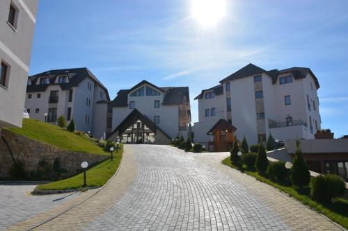 Apartments Petrovi?