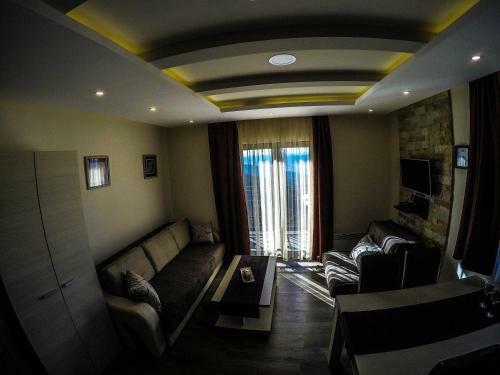 Sm Apartments Kopaonik III