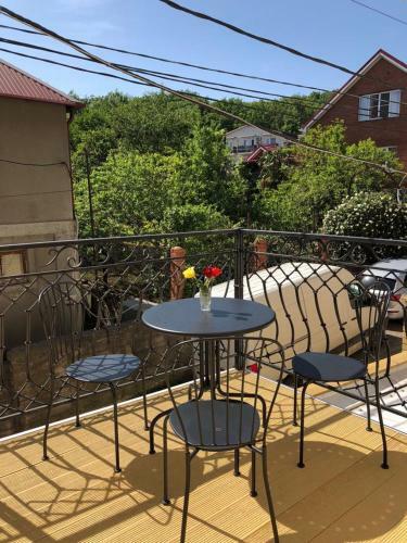 Hostal Sad U Morya Guest House