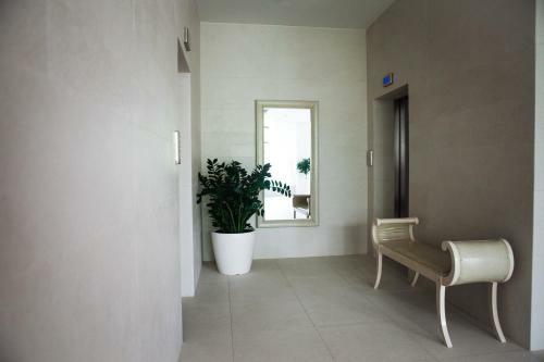 Golden Bay Premium Apart-hotel