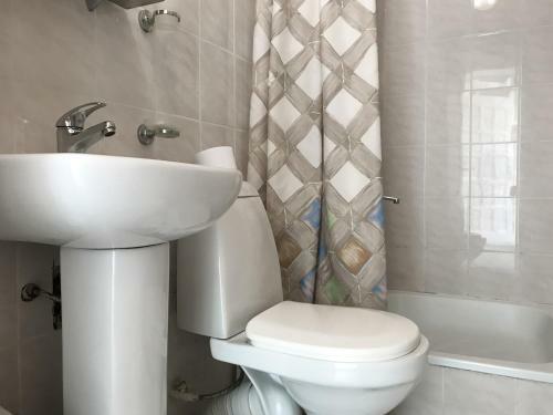 Hostal Sanvito Guest House