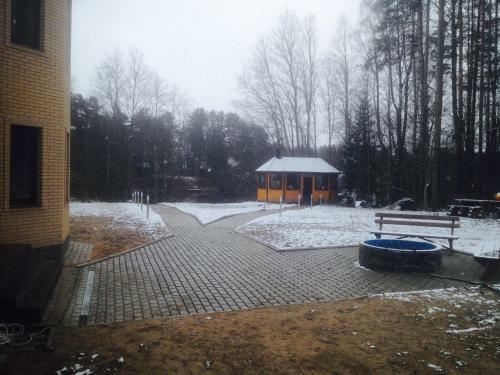 Hostal River House