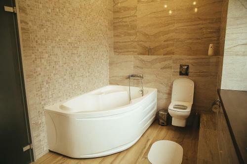 Hostal River House