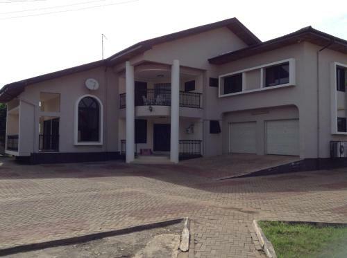 Hostal Kalis Lodge Guesthouse