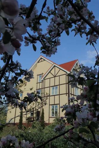 Golden Orchid Hotel