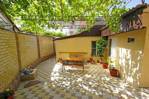 Hostal Guest House On Turgeneva 172a