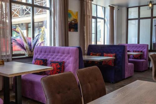Rahat Hotel