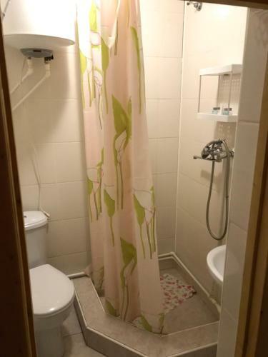 Hostal ???????? ??? Berghouse