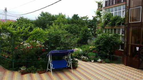 Hostal Edem U Reki Guest House