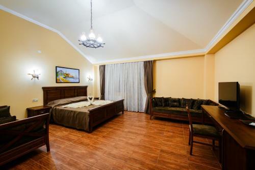 Chalet Provence Hotel