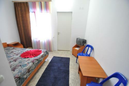 Hostal Dukat Hotel