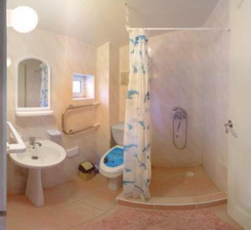 Hostal Dukat Hotel