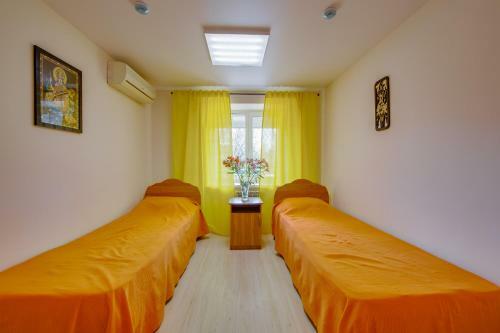 Leto Hostel