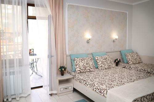 Hostal Guest House Kompliment