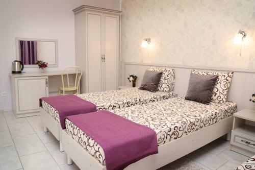 Hostal Guest House Kompliment