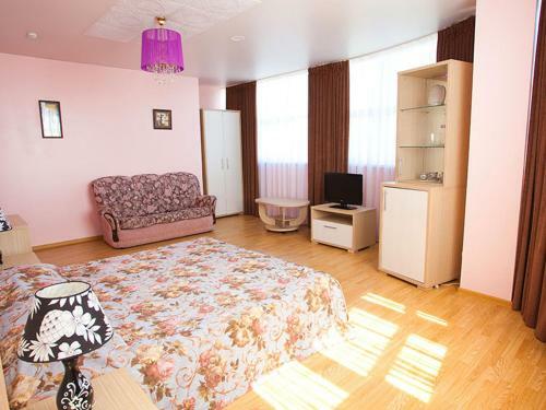 Hostal Yunona Guest House