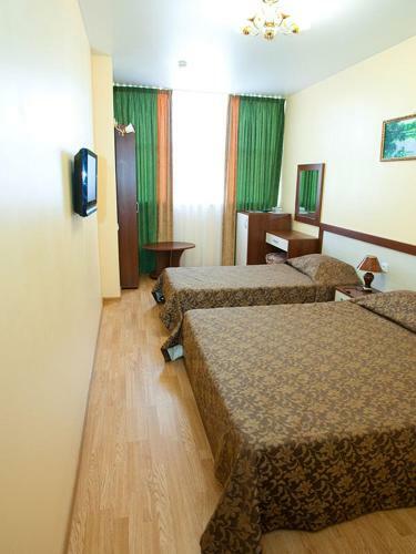 Hostal Yunona Guest House