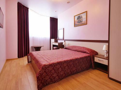 Hostal Yunona Guest House