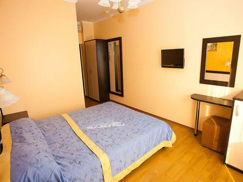 Hostal Yunona Guest House