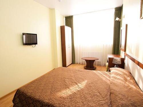 Hostal Yunona Guest House