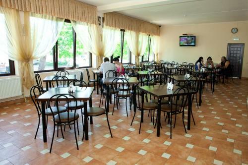 Hostal Yunona Guest House