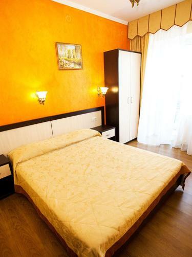 Hostal Yunona Guest House