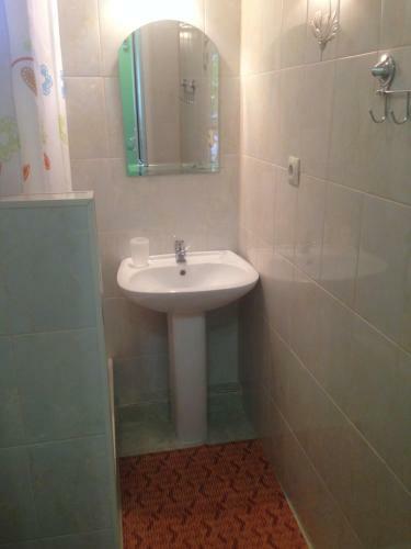 Hostal Guest House Romalina