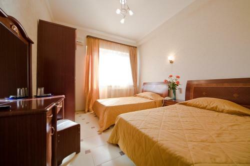 Rs-royal Hotel