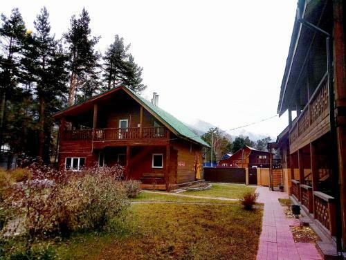 Tuyana Hotel
