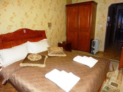 Hotel Gostinitsa "absolut"