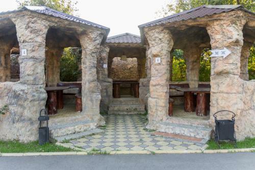 Hotel Oazis In The Forest