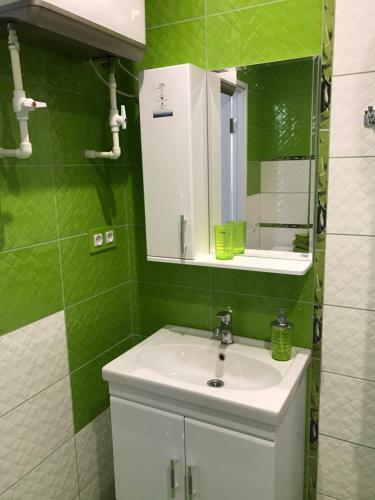 Studio Apartment On Uskova