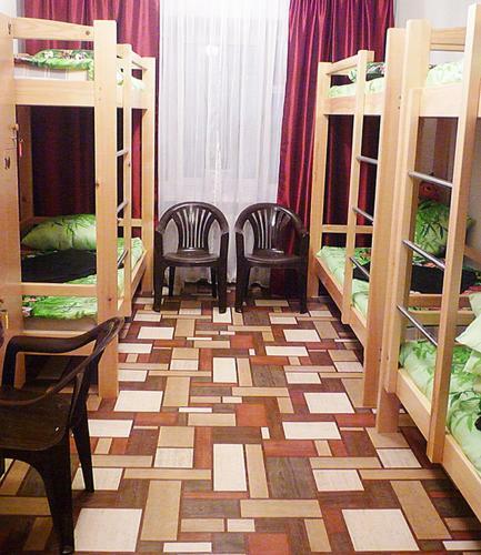 Hostel Barneo