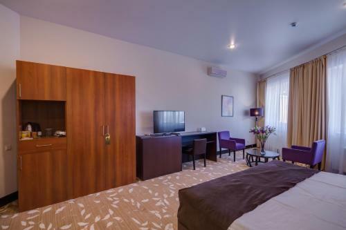 Garden Hotel And Spa