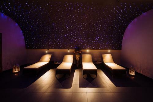 Garden Hotel And Spa
