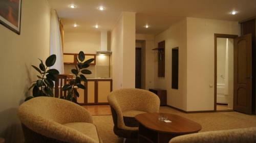 Dis Hotel