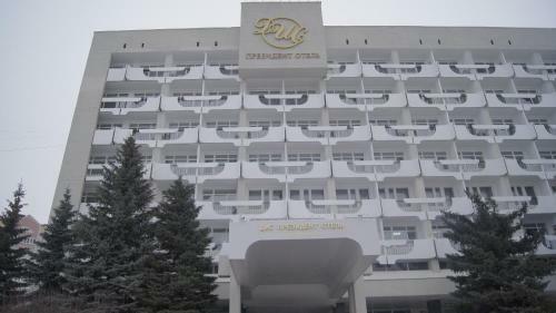 Dis Hotel