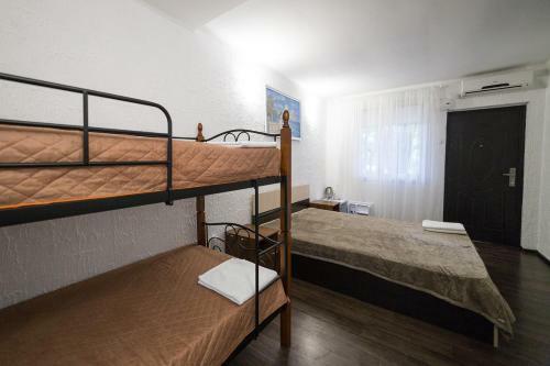 Hostal Guesthouse Irina