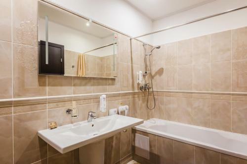 Gostinichniy Complex Park - Hotel Pushkin