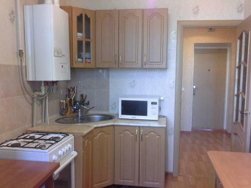 Apartment Rossiyskaya 2a